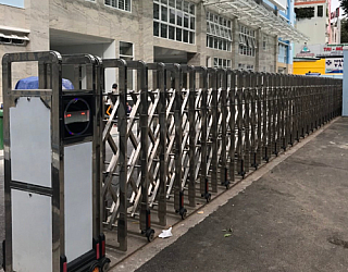 CỔNG XẾP INOX CAO CẤP