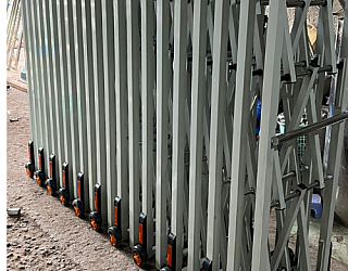 CỔNG XẾP SẮT SƠN TĨNH ĐIỆN 06