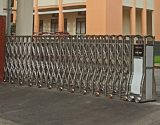 CỔNG XẾP INOX VIỆT NAM TỐT NHẤT